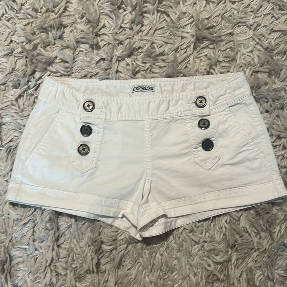 Express shorts